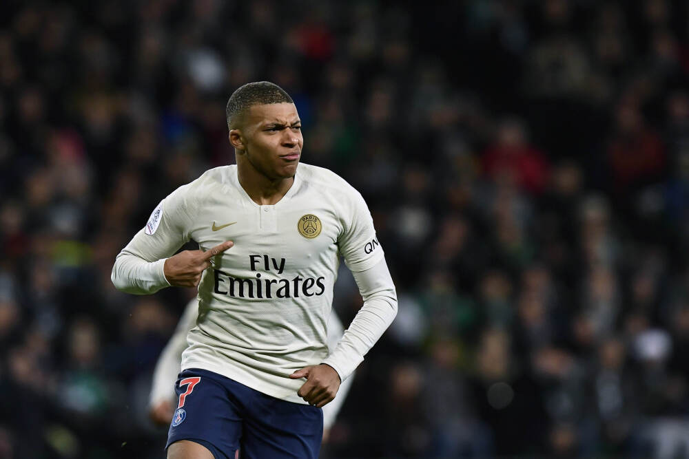 特朗普称美国将取得格陵兰岛美军基地所在区域“主权”